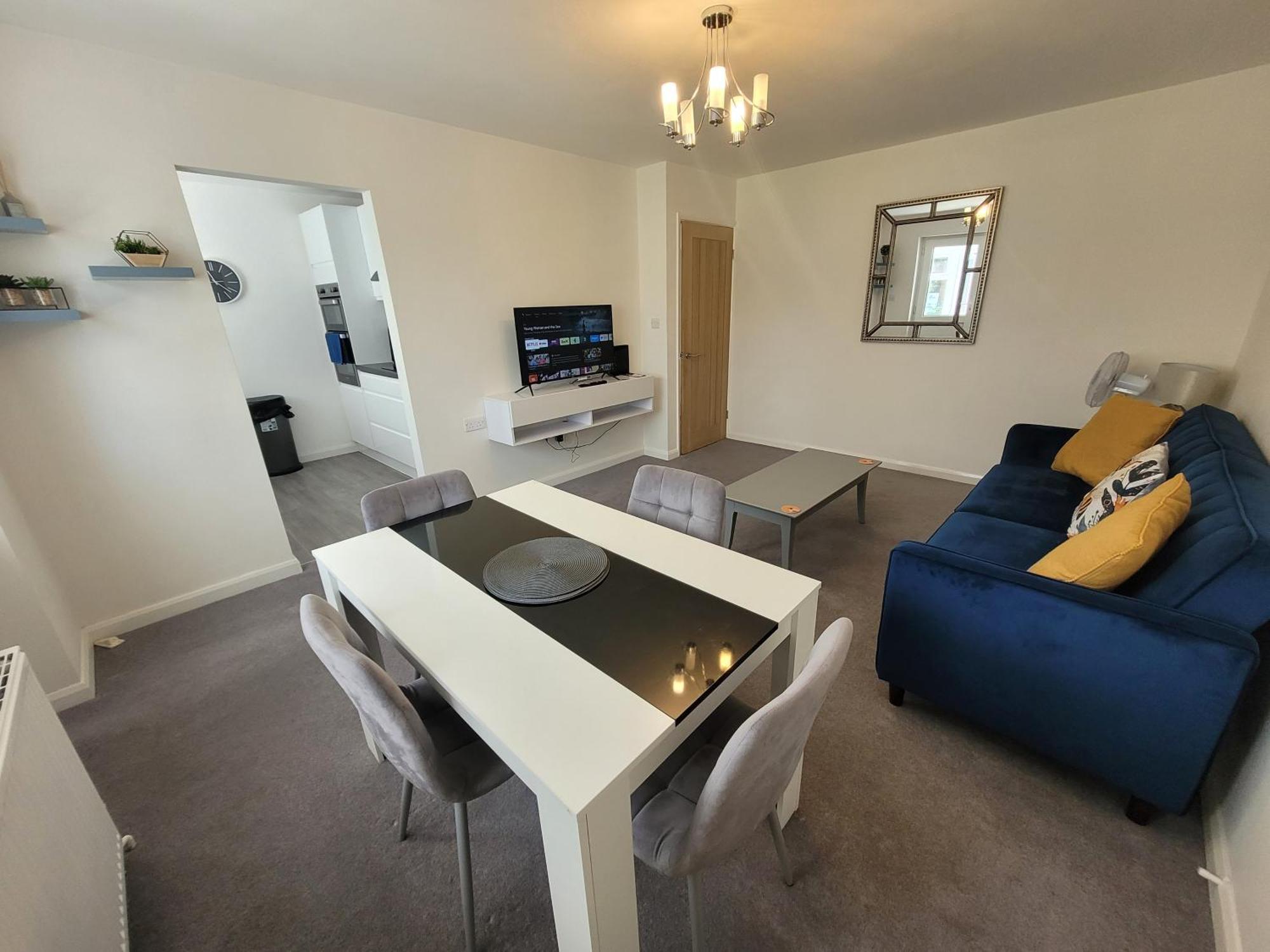 Bumblebee Bungalow - With Separate Office And Gaming Space By Catchpole Stays Colchester Kültér fotó
