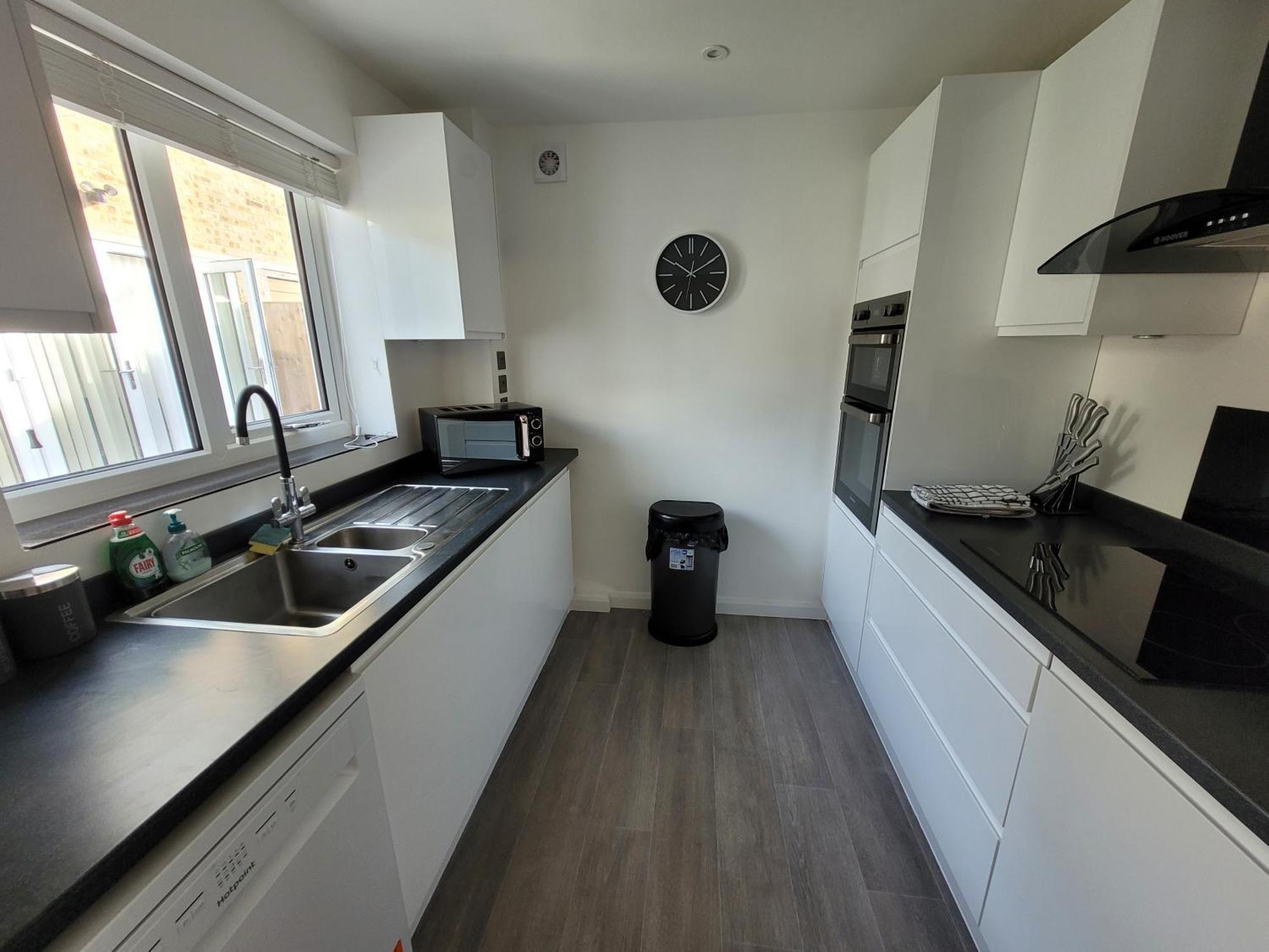 Bumblebee Bungalow - With Separate Office And Gaming Space By Catchpole Stays Colchester Kültér fotó