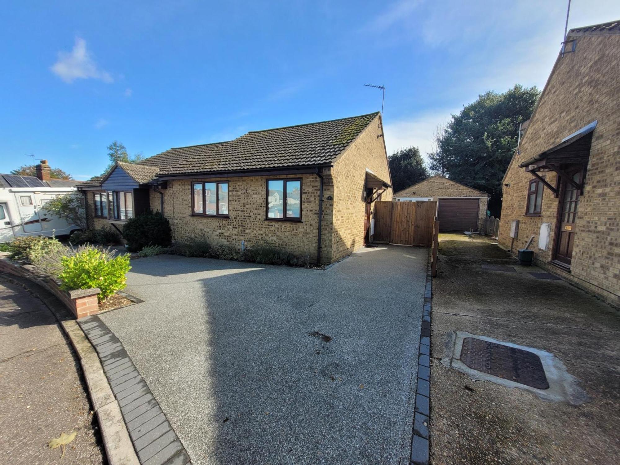 Bumblebee Bungalow - With Separate Office And Gaming Space By Catchpole Stays Colchester Kültér fotó
